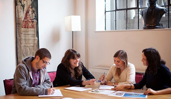 French A1 Beginner Level 1 (Regular) (Live Online)