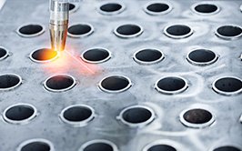 Convective Heat Transfer: Fundamentals and Some Applications