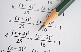 Ordinary Differential Equations : Power series, eigenvalues and Green functions