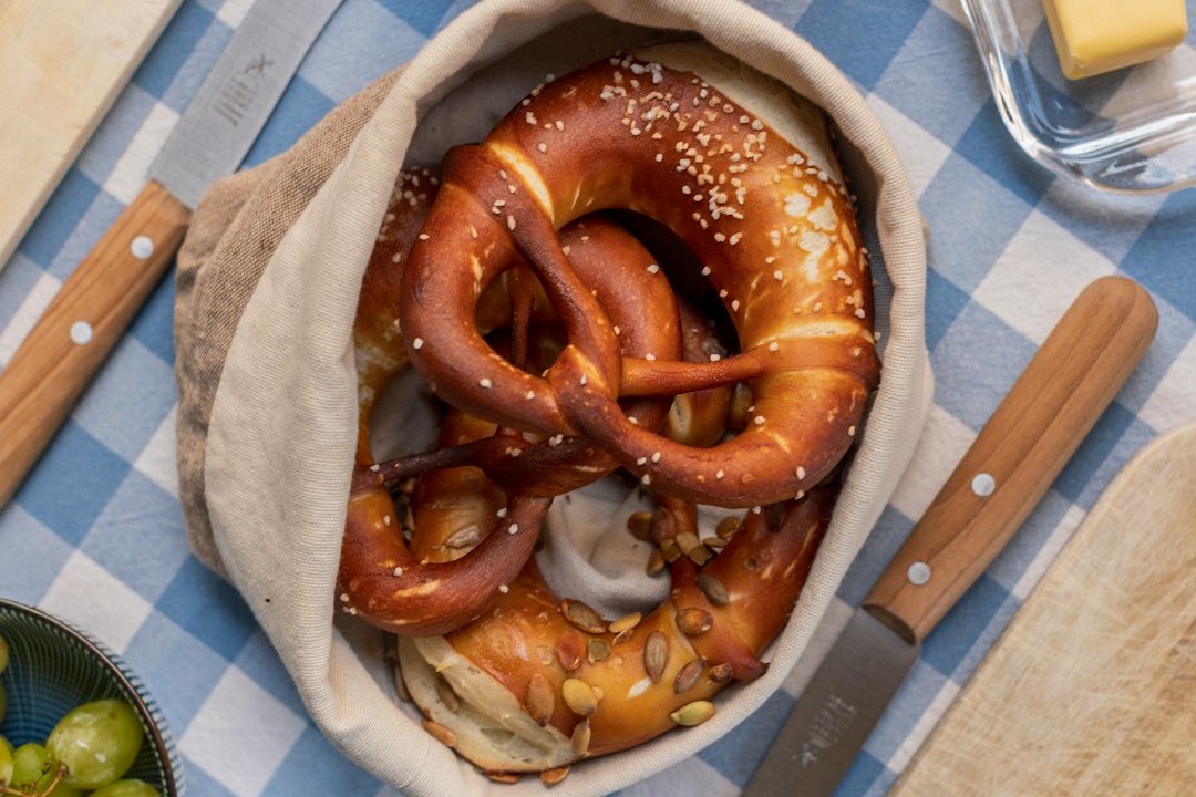 Filled Soft Pretzel (Live Online)
