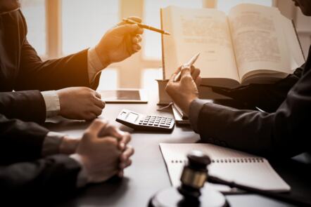 Islamic Banking: Shariah Challenges and Realities