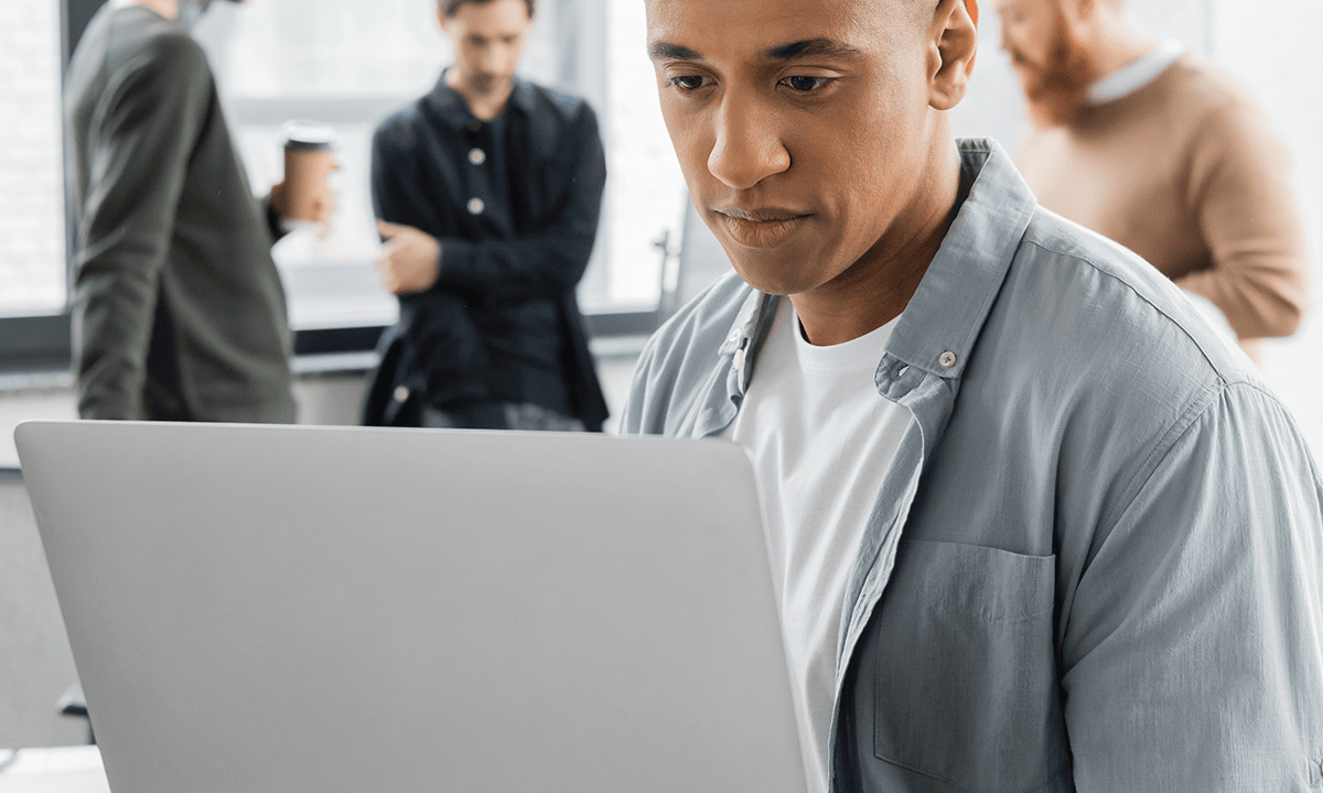 Operating and Governing Data Platforms in Microsoft Fabric