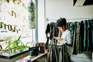 How to Start Your Fashion Company: E-Comm + Boutique (Live Online)