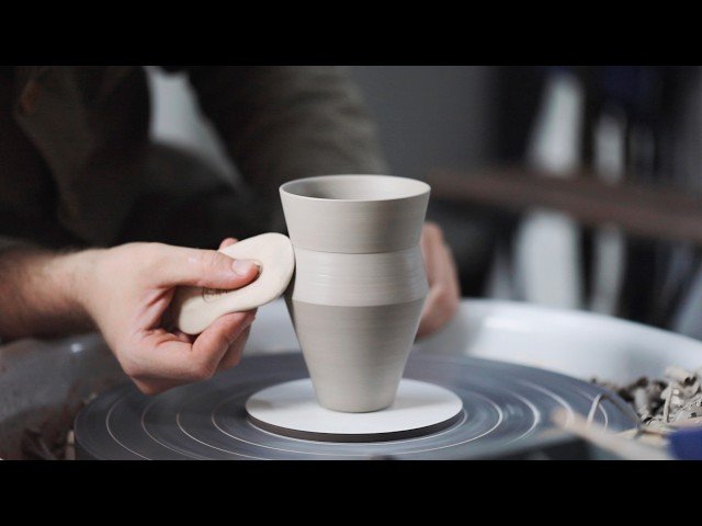 Failing Making Porcelain Vases - Learning from Pottery Mistakes and Trimming Techniques