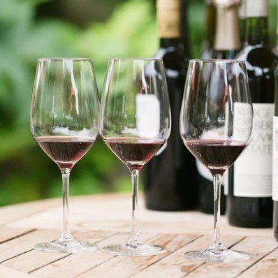 Blind Tasting Thick-Skinned Red Wines (Live Online)