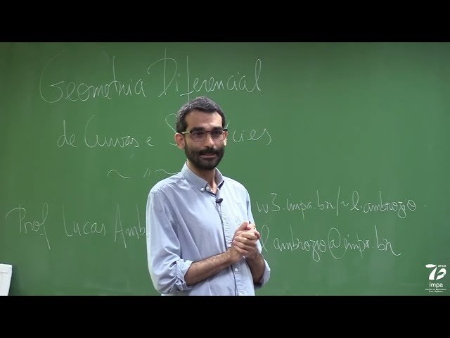 Geometria Diferencial de Curvas e Superfícies (2023)