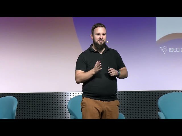 The Shape of Data - Vector Databases and the Geometry of Information