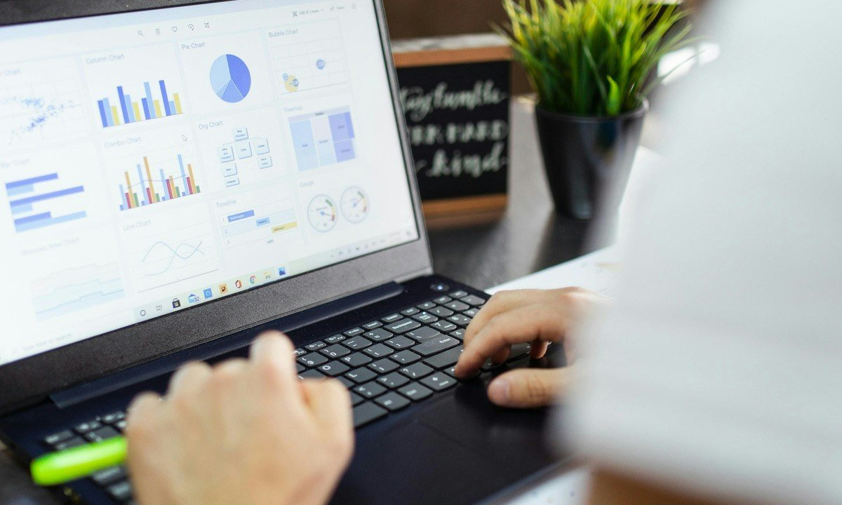 CRM Integration and AI for Customer Management