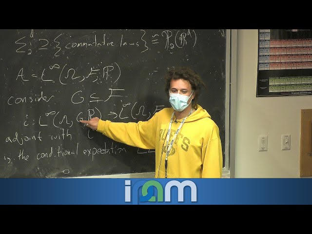 Non-Commutative Optimal Control and Viscosity Solutions