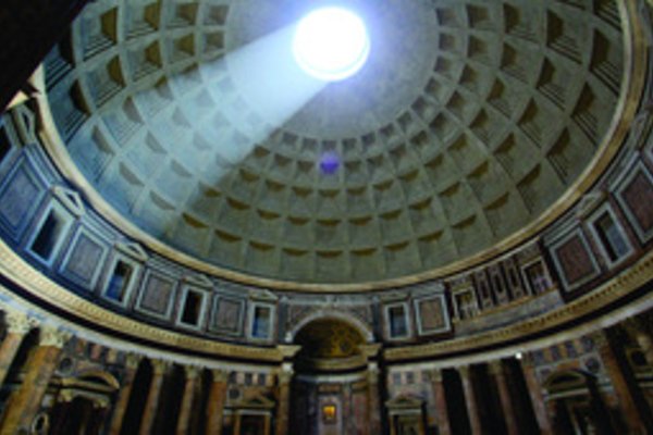 Curves from Apollonius to Bezier