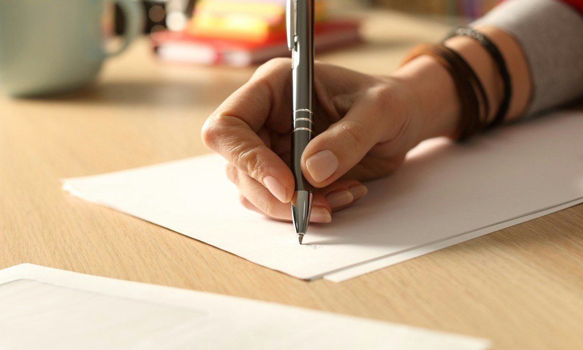 How to Write Emails and Engage Professors