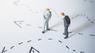 How Great Leaders Make & Communicate Tough Decisions