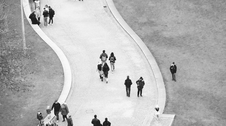 Black and White Photography: Masters and Composition (Live Online)