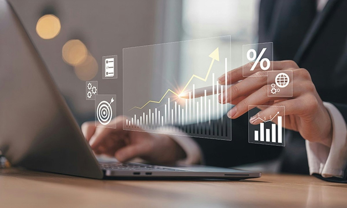 Analyze Budgets and Capital Structures Confidently