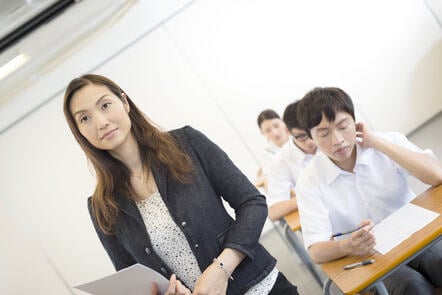 HSK Standard Course Level 2: 2.3