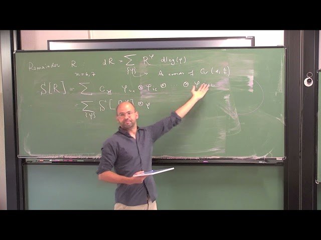 Singularities of Massless Scattering and Cluster Algebras