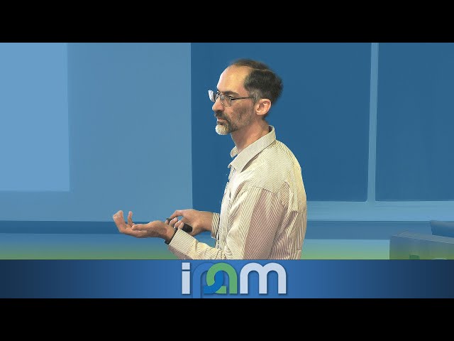 Quadratic Wasserstein Distance Between Quantum Dynamical Systems