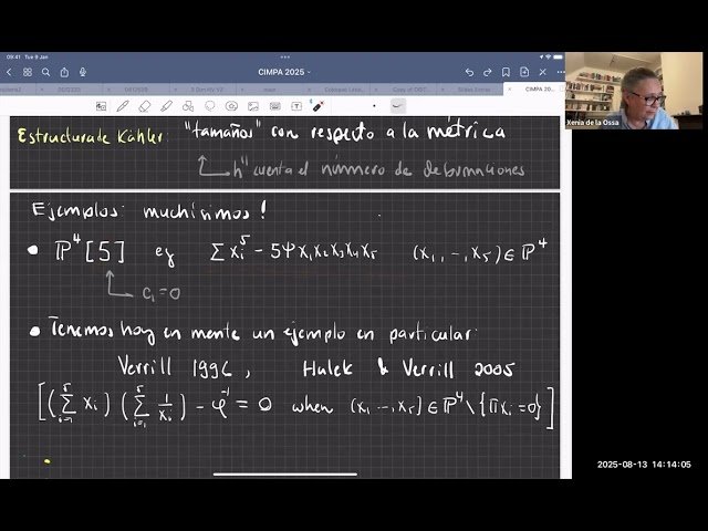 Geometría y Aritmética de las Variedades Calabi-Yau y una Relación con la Física de Agujeros Negros