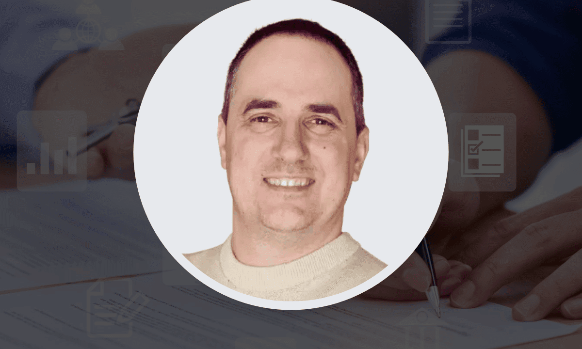 GenAI in Insurance: Automating Claims & Risk Mitigation