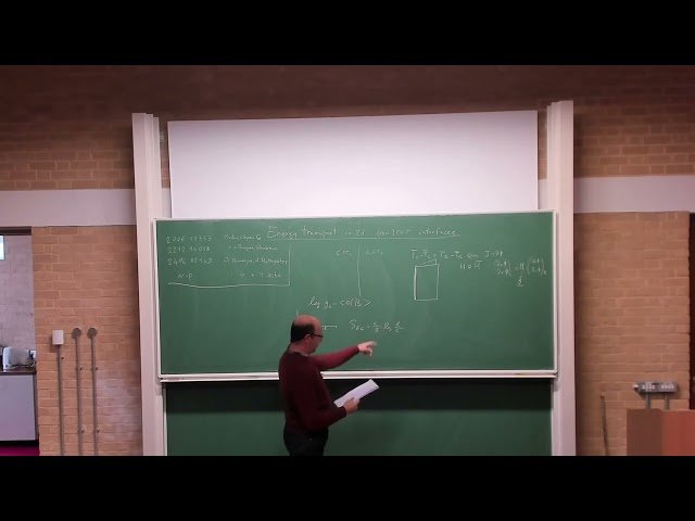 Energy Transport in 2D Holographic Conformal and Non-Conformal Interfaces