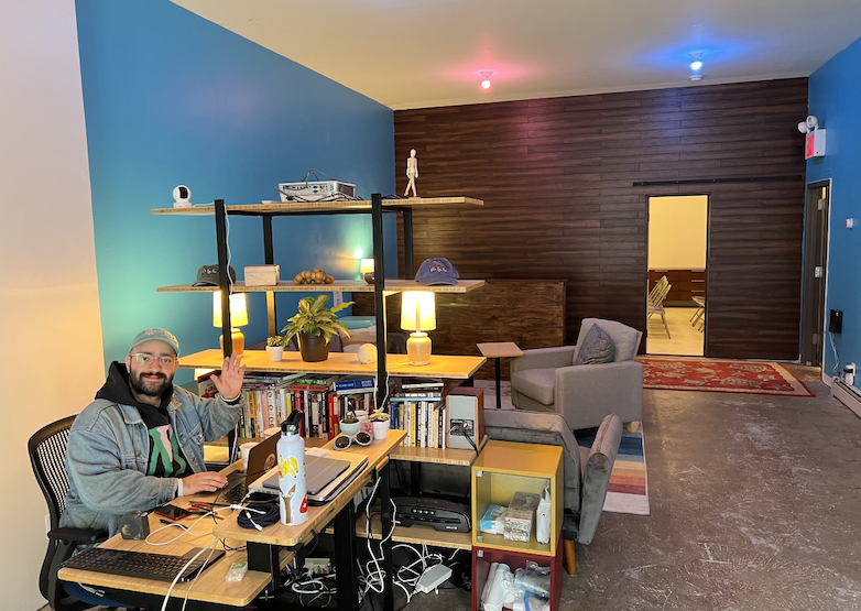 Writing Your Comedy Pilot (Live Online)