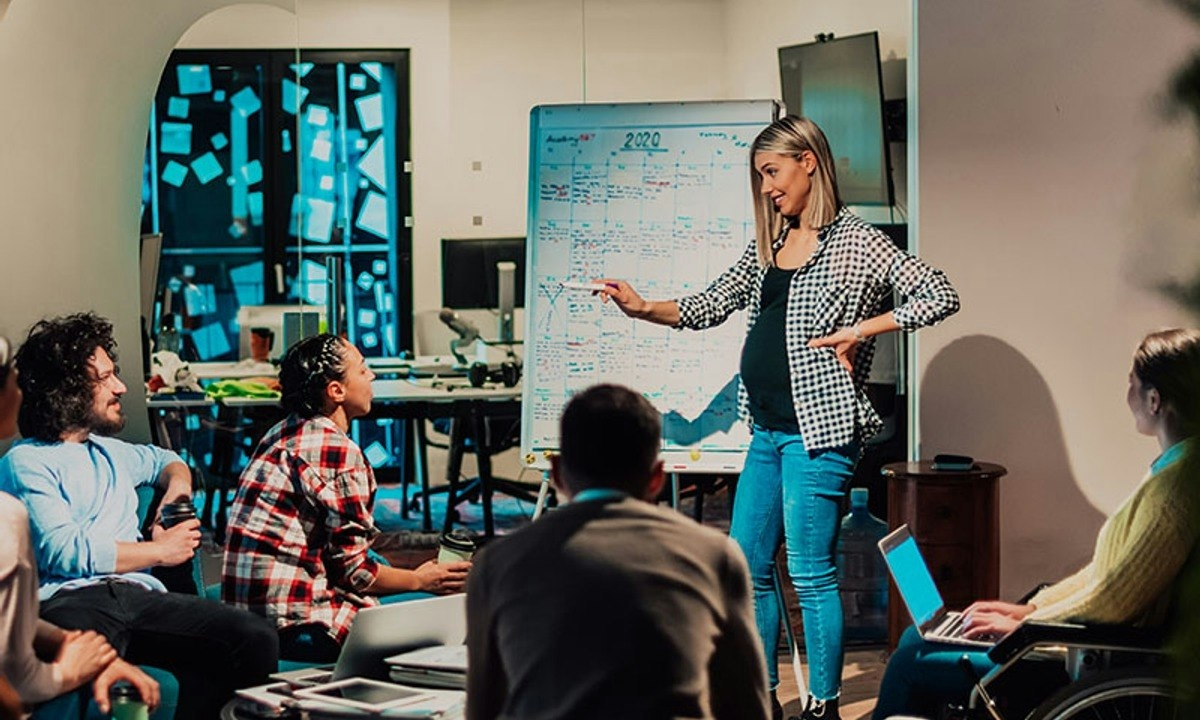 Lead Creative Brainstorms