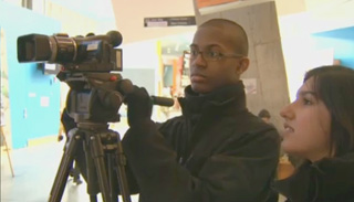 DV Lab: Documenting Science Through Video and New Media