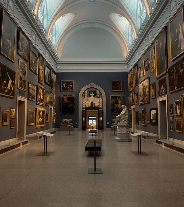 Introduction to Olfactive Storytelling & Olfactory Museology (Live Online)