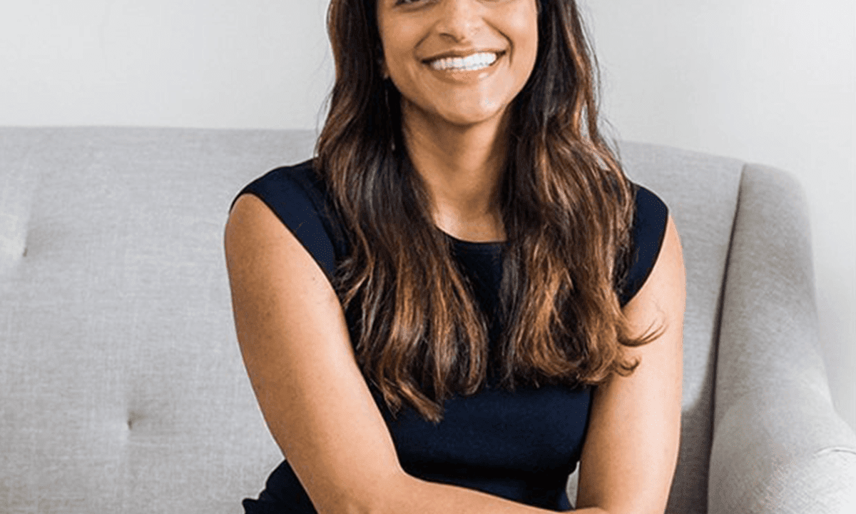 Team Building: Create Engaging Events for Hybrid Teams