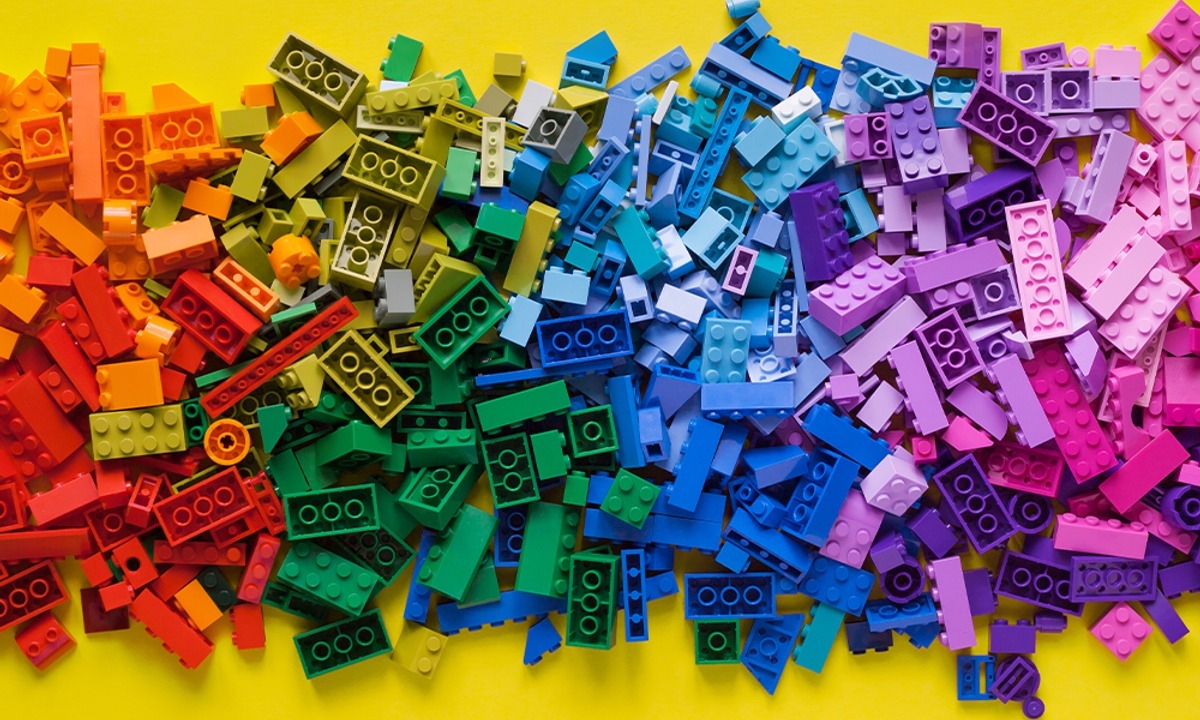 Spaces and technologies for smart learning