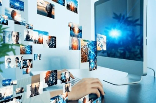 Photoshop AI: Essential Editing Tools (Self-Paced)