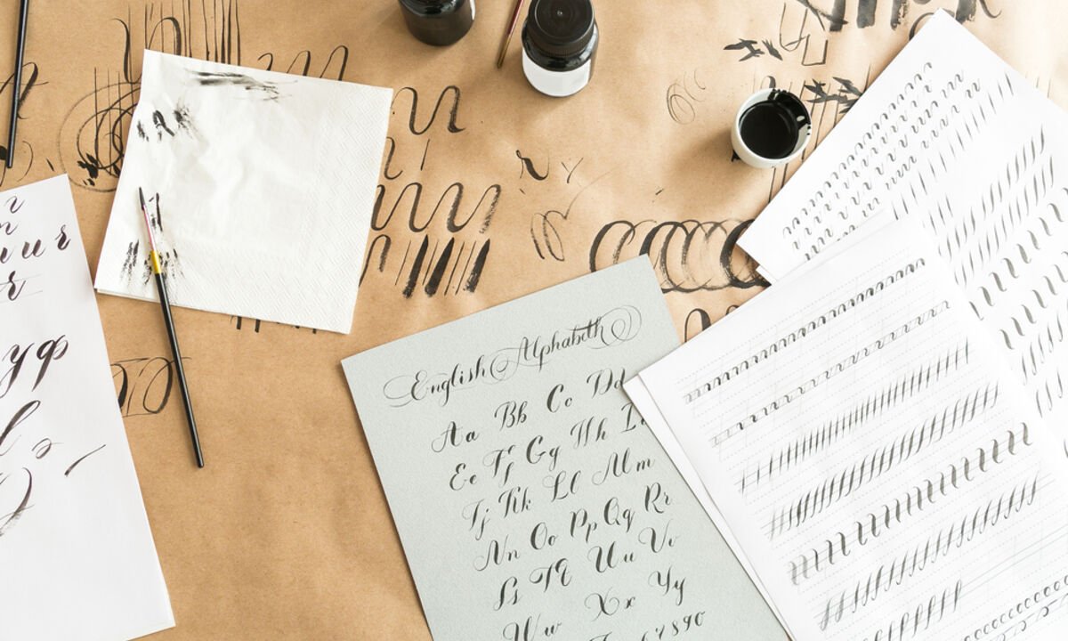 Modern Brush Lettering Calligraphy with Jade Scarlett