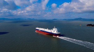 Logistics of crude oil and petroleum products - Oil and gas