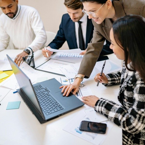 Real-Time, Real Fast: Kafka & Spark for Data Engineers