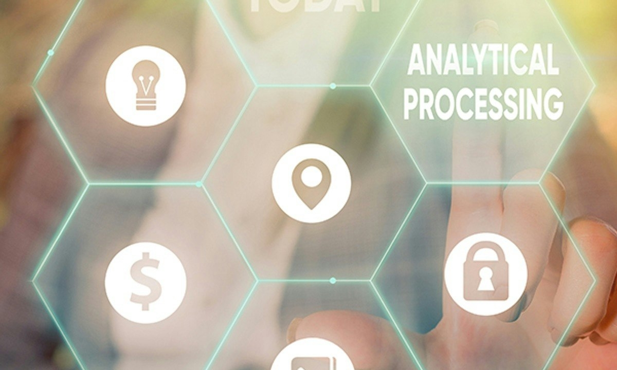 Data Pipelines and SQL for Product Analytics