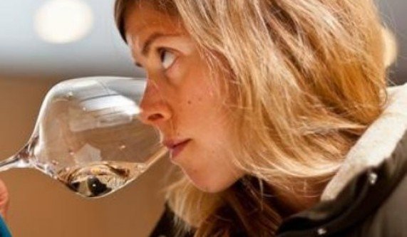 Blind Wine Tasting Conclusions & Testing Techniques (Live Online)