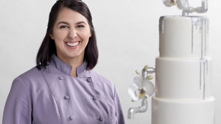 Show-Stopping Pour-Through Cakes