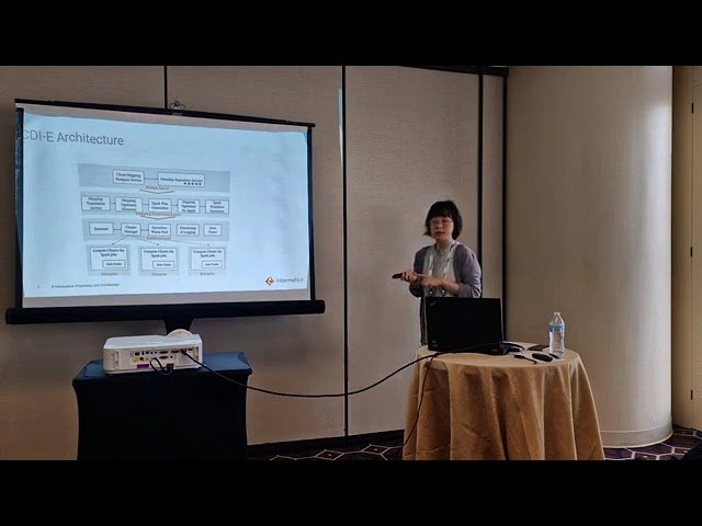 Elastic Heterogeneous Cluster and Heterogeneity-Aware Job Configuration