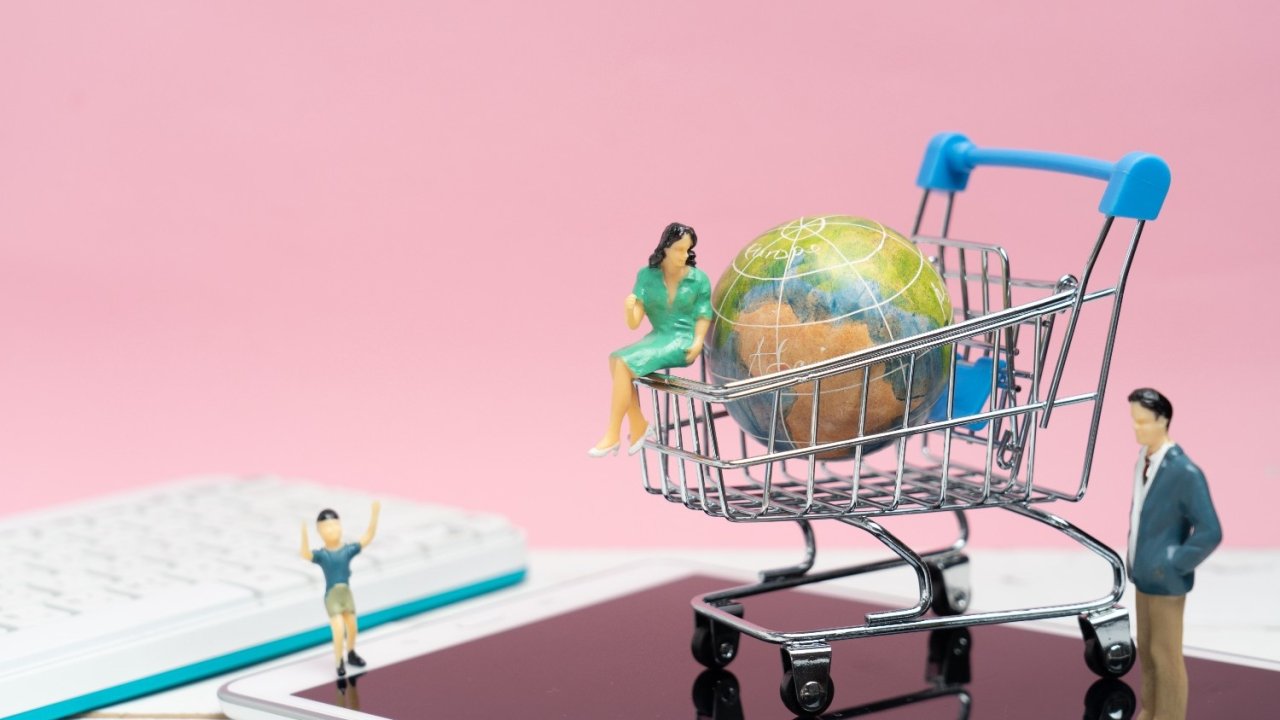 Consumer Behaviour in Digital World