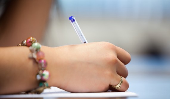 TV Drama 1: Pilot Workshop with Evelyn Yves (Live Online)