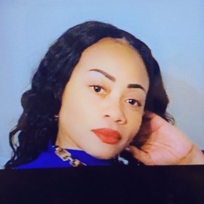 Profile image for Dr. Yvonne Downer